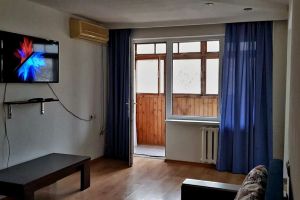 2-комн. кв., мед. учреждение ...