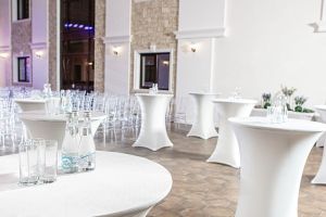 Фуршетные столы для различных торжественных...